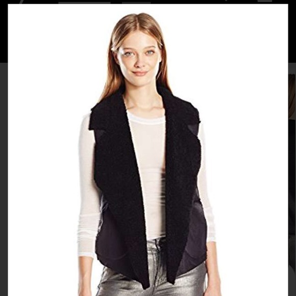 French Connection Jackets & Blazers - French Connection Black Winter Cozy Faux Fur Vest💙